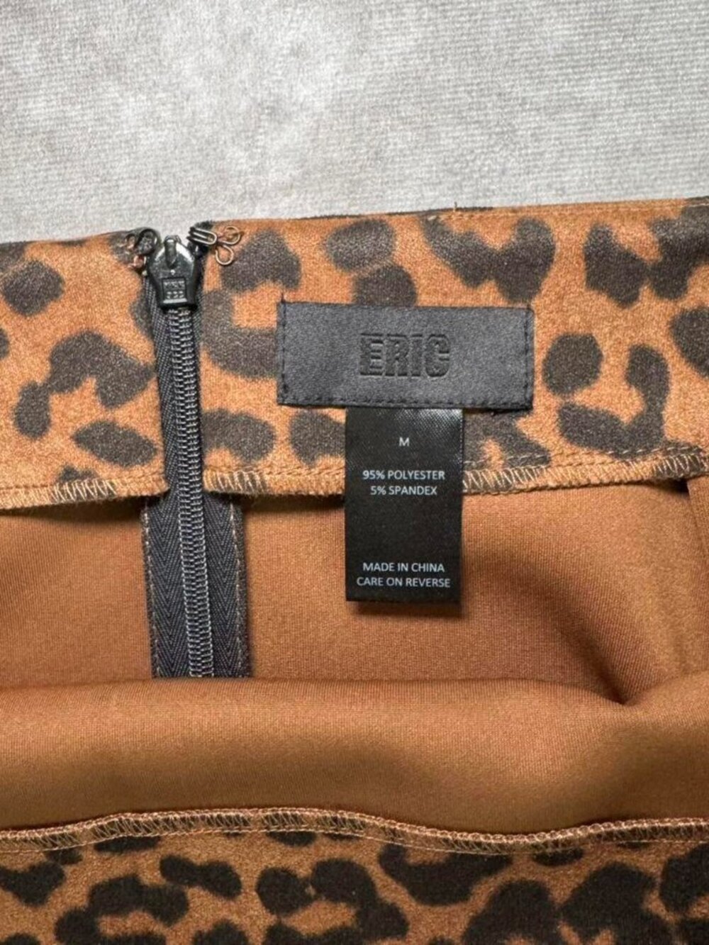 Leopard Print Pencil Skirt - Black and Tan - Picture 4 of 4